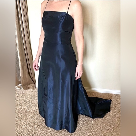 Vintage Vera Wang Minimalist Black Blue Taffeta Formal Gown Evening Dress Size 4 - Picture 8 of 13